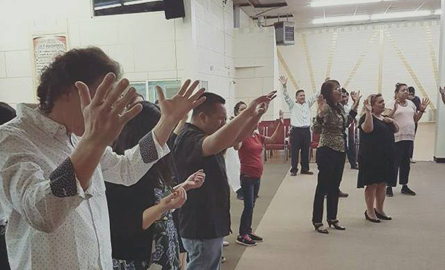 Praise Report of Revival Blessing Prayer by Bro Andrew Richard in EL Shaddai Prayer Center International, on Sunday, 7th May 2017 at Denver, America.