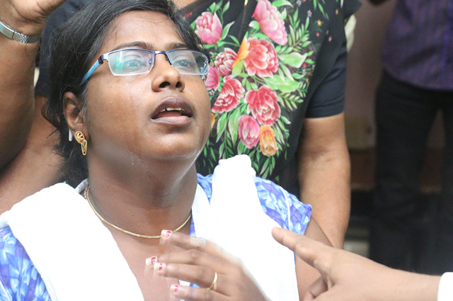 People witnessed Instant Healing, Deliverance and Prophecy during the Friday retreat organized by Grace Ministry in Mangalore. Many witnessed the prophetic hand of God.