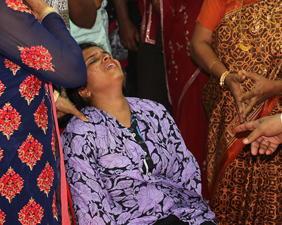 Grace Ministry celebrates New Year Prayer 2017 with immense grandeur at prayer center in Mangalore. Hundreds thronged to worship and receive God's blessing.