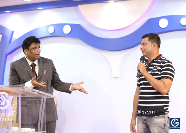 Businessman attains a complete change in life after watching the ambrosial talk of Bro Andrew Richard of Grace Ministry, Mangalore on YouTube. Read the Testimony of Srinivas, hailing from Hubli.